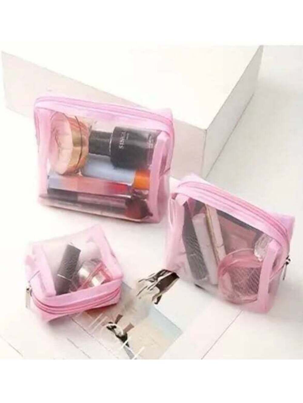 New - Chic - 3 Piece Matching Cosmetic/Accessories Bags - Pink